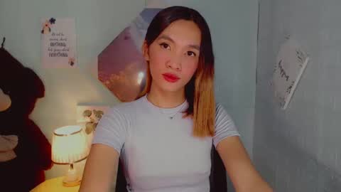 urblossom_harahxxx online show from January 18, 11:33 pm