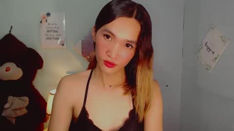 urblossom_harahxxx online show from January 28, 2:32 am