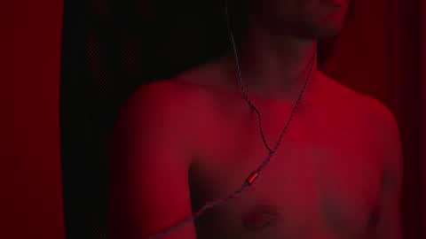 urboytoy_512 online show from March 1, 7:51 am