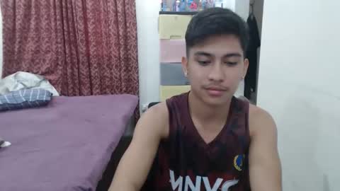 Snapshot of urcuteguy_jhonx chatting on September 26, 7:38 am Dannie online show from September 26, 7:38 am
