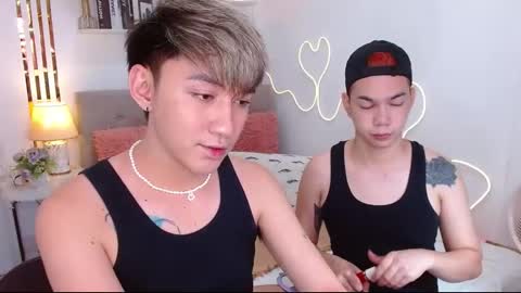 rose and khristine online show from September 23, 6:47 pm