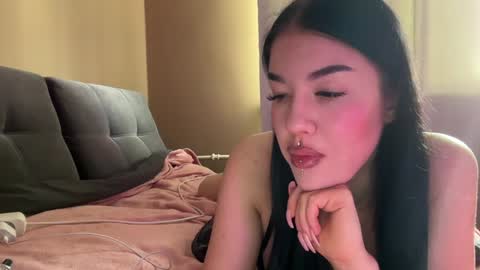 Snapshot of urdevilbaby chatting on February 7, 9:47 am Margo online show from February 7, 9:47 am