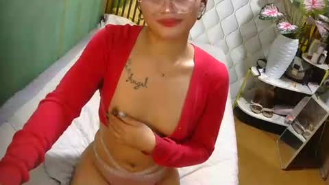 urdream_bride online show from February 12, 7:50 pm