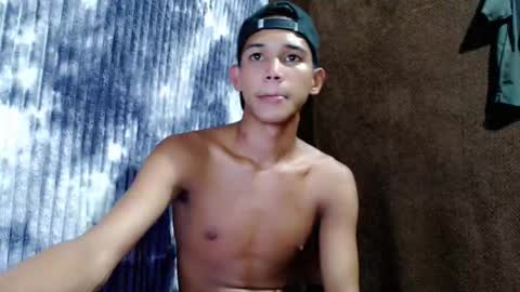 urdreamboy_clarin online show from May 7, 4:41 am