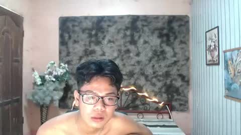 urdreamboy_doms online show from July 20, 6:16 am