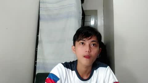 urdreamboy_prince online show from July 11, 1:47 pm