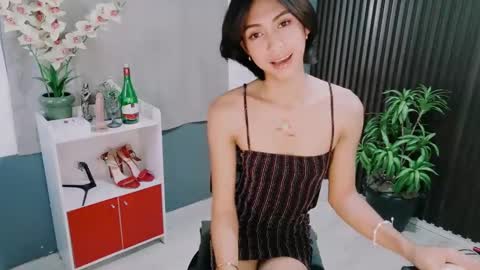 Rianne online show from December 14, 6:08 am