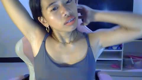 urhayumi_slut online show from October 25, 5:08 am