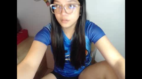 urhotangela online show from December 21, 12:39 am