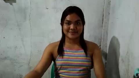 urhottie_bella online show from May 3, 11:38 am