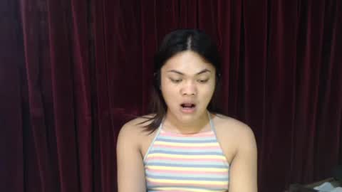 urhottie_bella online show from April 2, 1:02 am