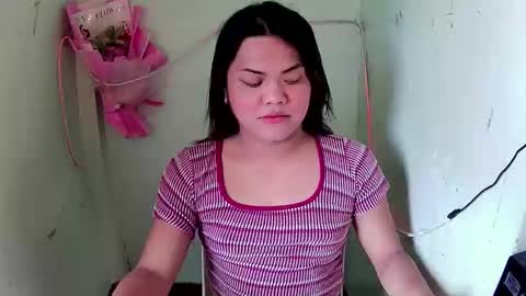 urhottie_bella online show from October 28, 6:36 am