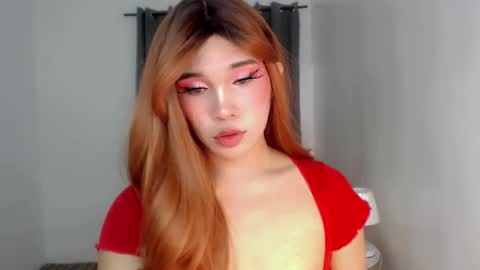 Snapshot of urlovelysizka chatting on October 23, 4:30 pm Sizka online show from October 23, 4:30 pm