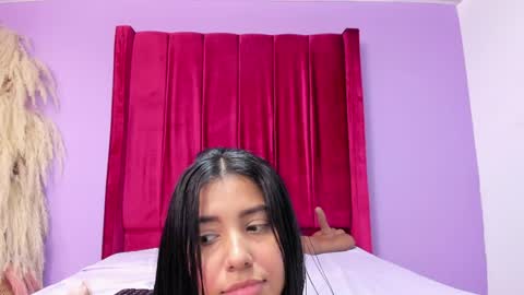 Love online show from May 14, 11:25 pm