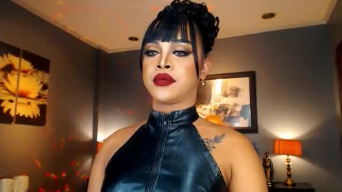 UrMajestyTyra online show from November 13, 3:31 am