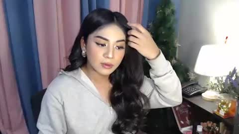 Snapshot of urseductive_calixx chatting on October 13, 3:52 am JUST CALL ME CALI online show from October 13, 3:52 am