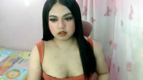 maxie online show from October 9, 11:59 am