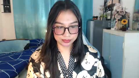 Ashley Kate Mateo Gray online show from June 26, 9:26 am