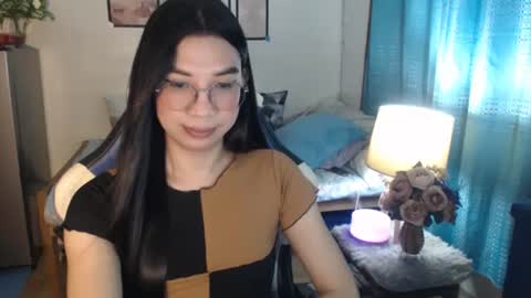 Snapshot of urwetasianprincessxx chatting on March 3, 1:34 pm Ashley Kate Mateo Gray online show from March 3, 1:34 pm