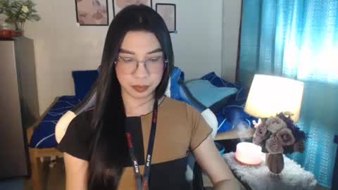 Snapshot of urwetasianprincessxx chatting on January 24, 12:31 pm Ashley Kate Mateo Gray online show from January 24, 12:31 pm