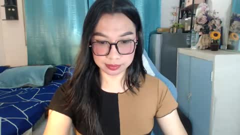Ashley Kate Mateo Gray online show from June 24, 10:22 am
