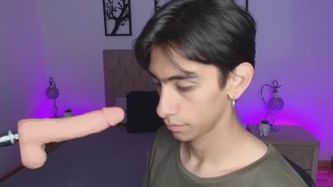 UYUKIE online show from September 20, 12:52 pm