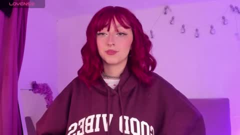 v1cky_ online show from February 5, 10:57 pm