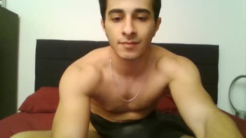 Snapshot of vadar11 chatting on October 16, 1:27 am vadar11 online show from October 16, 1:27 am