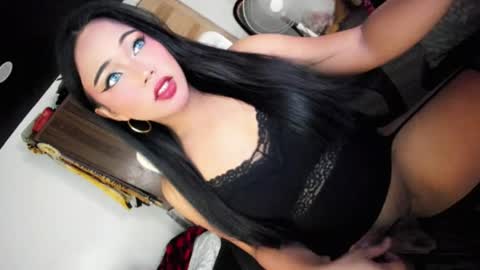 JESS - DONT FORGET TO FOLLOW ME AND GIVE ME THUMBS UP online show from July 7, 7:51 pm