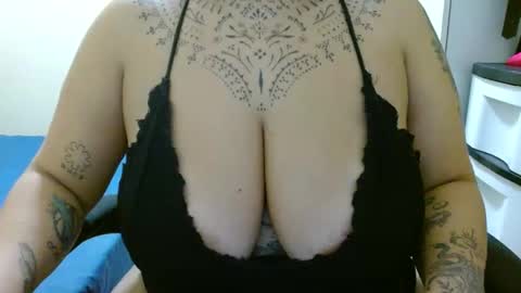 Vah Oliver online show from March 5, 1:10 am