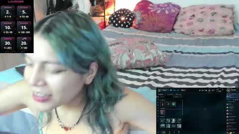 Vaiolet1314 online show from January 11, 5:13 am