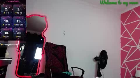 valentina online show from October 9, 4:18 am