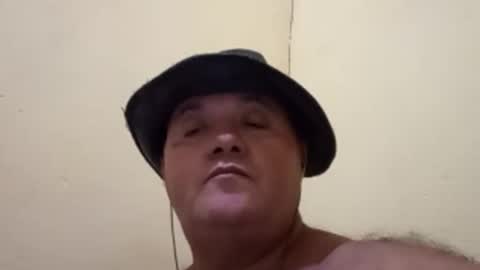 valdiciorocha6 online show from June 7, 2:06 am