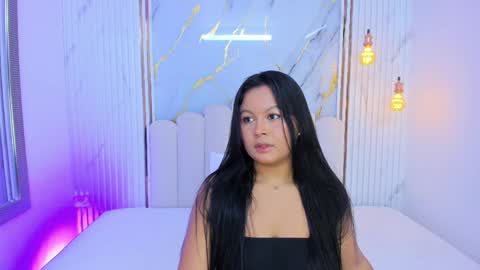 Vale online show from May 11, 1:29 pm
