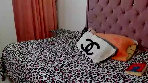 Valentina online show from February 24, 4:37 am