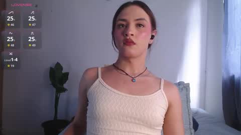 IG-valen mendoza99  twitter valenthompson99 online show from May 13, 8:40 pm