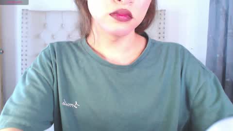 Snapshot of valen_thompson chatting on September 21, 12:58 am IG-valen mendoza99  twitter valenthompson99 online show from September 21, 12:58 am