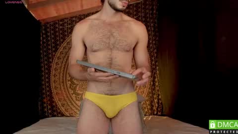 valentin_hoffman online show from April 3, 11:17 am