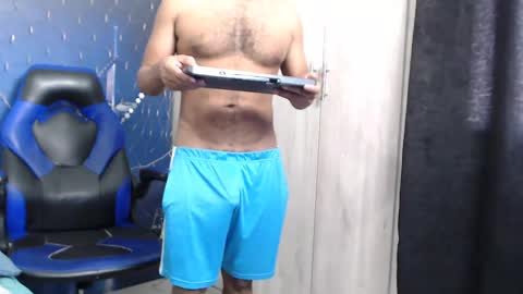 Valentine online show from December 10, 1:11 pm