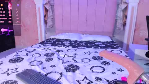 Snapshot of valentina_cortes72 chatting on March 7, 2:45 pm Valentina online show from March 7, 2:45 pm