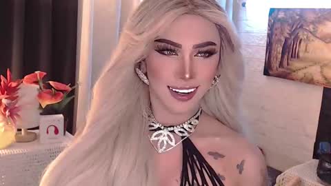 Snapshot of valentina_goddess_tsxxx chatting on September 30, 2:00 am Amanda online show from September 30, 2:00 am
