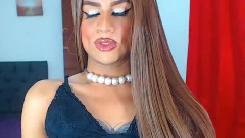 VALENTINA   online show from December 13, 1:04 am