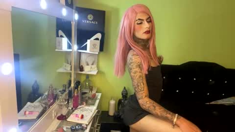 valentino_bs online show from January 16, 5:27 am