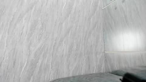 valenvilla online show from March 6, 4:41 am