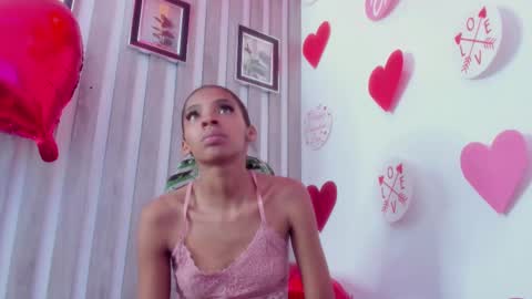 valenvilla online show from February 8, 12:39 pm