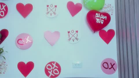 valenvilla online show from February 16, 2:53 am