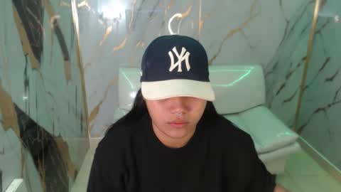 valeri_harpers4 online show from November 19, 3:44 pm