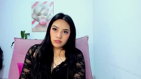 valeria_miller69 online show from December 1, 1:53 pm