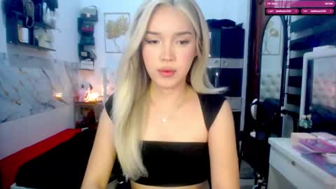Snapshot of valeria_nikia chatting on October 5, 10:34 am VALERIA online show from October 5, 10:34 am