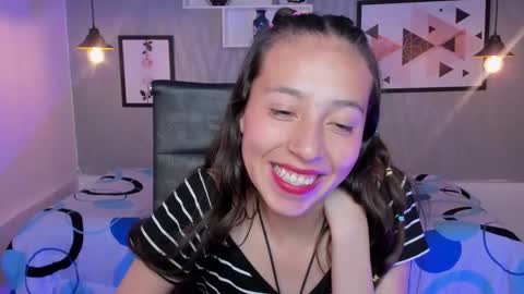 Snapshot of valeria_rossi7 chatting on December 16, 6:59 pm Valeria online show from December 16, 6:59 pm